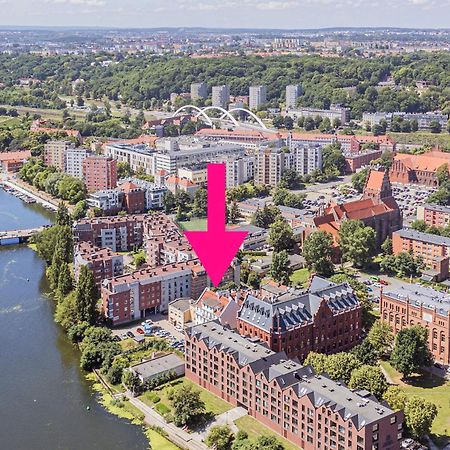 Hello Apartments Amazing River View 4 Bedrooms & Balcony Гданьск Экстерьер фото